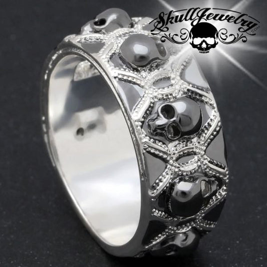 "You Spin Me 'Round" Skull Ring (w032)